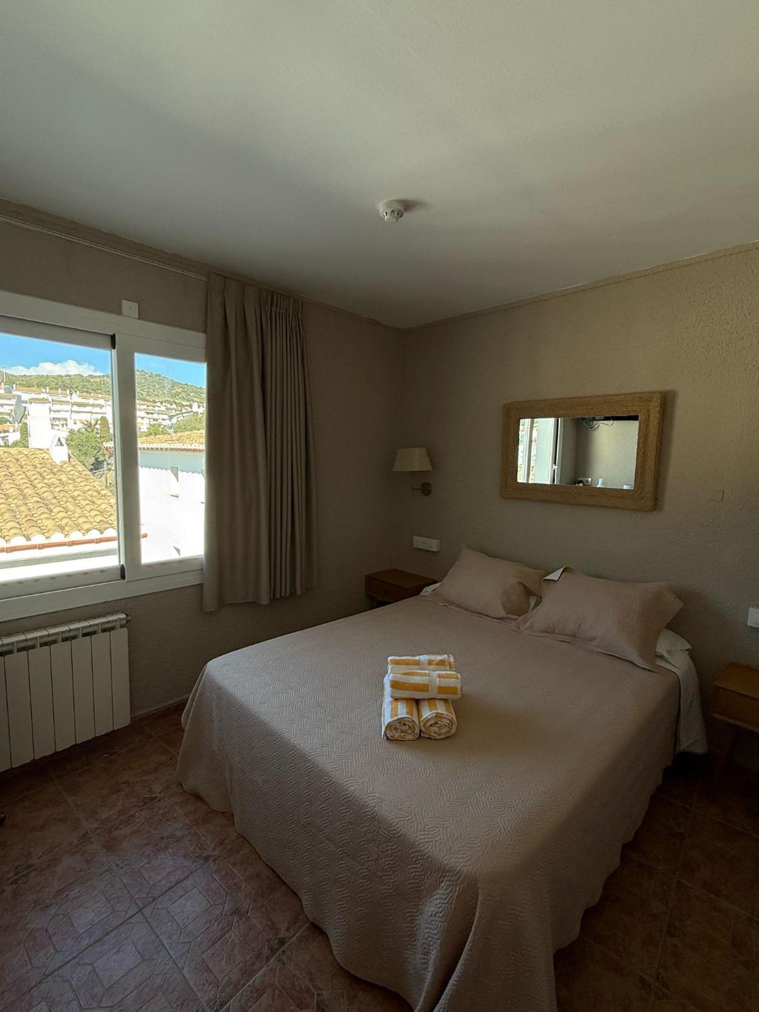La Fonda Panzió Cadaqués Kültér fotó